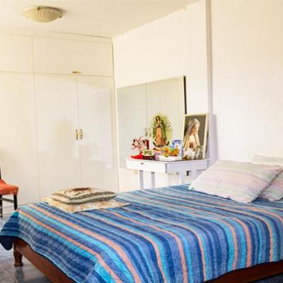 VENTA DE CASA DE 3 PISOS EN AV. ZARUMILLA